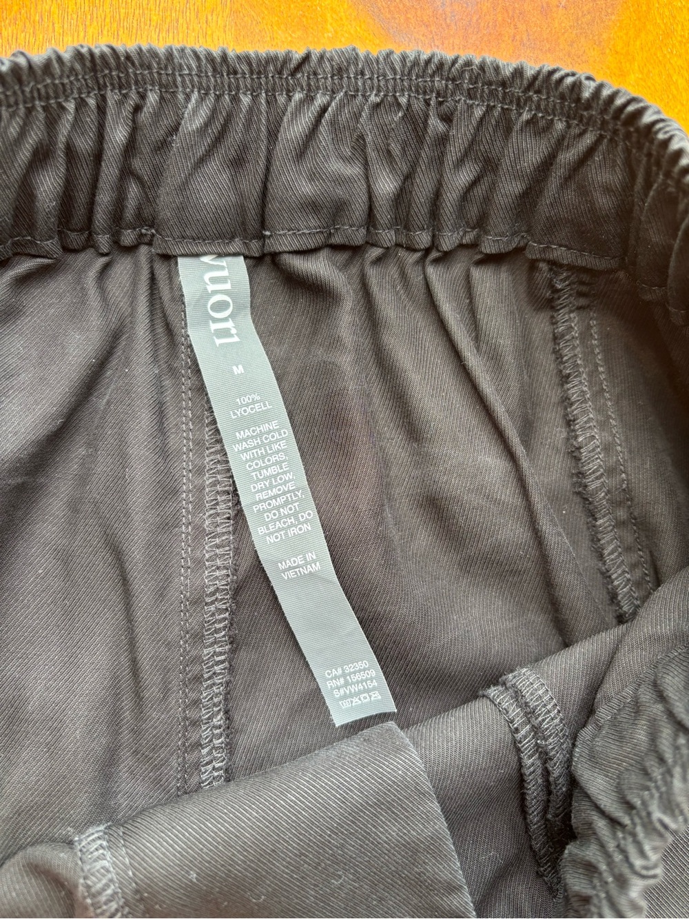 Women’s Vuori Coastline pants Wide-Leg Drawstring Pants - Black - Picture 4 of 4